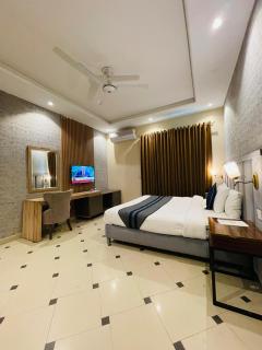 Shelton's Rezidor House F-7 Islamabad - 9