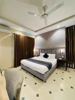 Shelton's Rezidor House F-7 Islamabad - 8