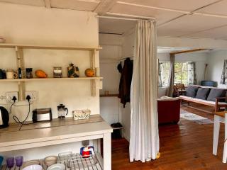 Explore River Cottage Ocean View - 4