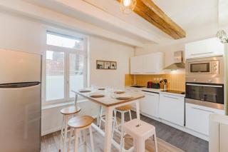 Vieux Lille: bright, functional apartment - 7