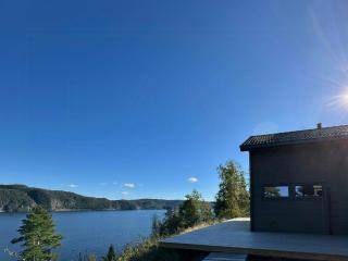 Panoramic Cabin By Lake Lundevannet - 8