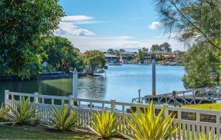 4BR Waterfront Holiday Home - Spacious Nature & Serenity in Briggera Waters - Gold Coast - 7