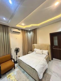 A well furnished 2 bedroom apartment in AREPO, close to Ikeja - 4