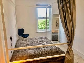 Market Place Retreat in Nottingham - 9