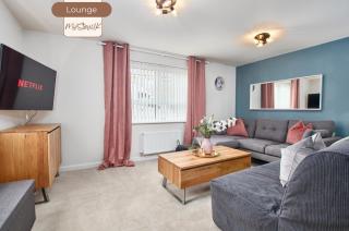 3BR House By MyStayUK Short Lets & Serviced Accommodation Coventry With Free Parking & Wifi - 4