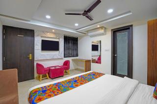 FabHotel Million Star - 7