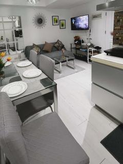 Azure Haven Staycation - 9