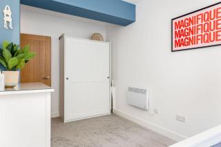 SOUTHBOURNE SHORE by BOURNECOAST - A Perfectly Positioned Flat Near the Sandy Beaches with a Patio Garden and Parking - FM10681 - 7