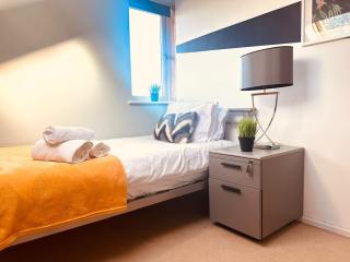 Premium 7 Bedroom house on Thingwall Road CH613UB - 5