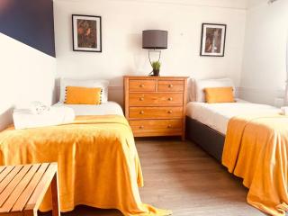 Premium 7 Bedroom house on Thingwall Road CH613UB - 4