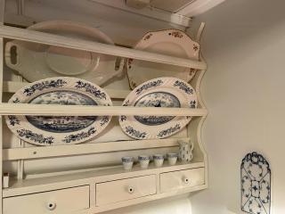 Traditional Log Cabin By Lake Seljord - 4