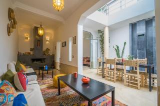 Riad privé 3 chambres, pdj inclus, 10 min Jema El Fna - 0