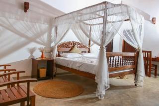 HideOut Mirissa by Artios - 4