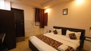 Hotel Taj Galaxy Agra - 4