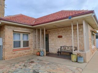 My River Retreat - 6