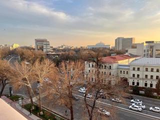 Spacious 2BR apartment in the City Center - 2