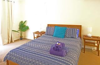 Relaxing & Private City Retreat - Garage - Sleeps 6 - 5