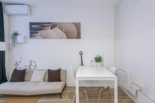 Lucano Ground Floor with AC - 8