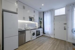 Lucano Ground Floor with AC - 3