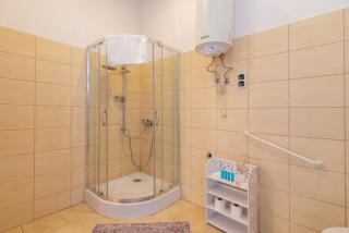 Mysłowice Urban Harmony Apartment by BookingHost - 4