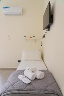 Home Stella Palermo - 2