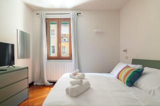 Bologna Centro 12 People and Terrace over 170 mq - 1