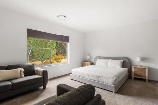 Bush to Bay - Pet-Friendly Retreat Near Injidup - Yallingup - 6