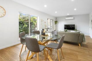 Kingsland Big Family Comfort House - 1