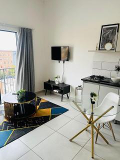 Central Bnb in Randburg - 5