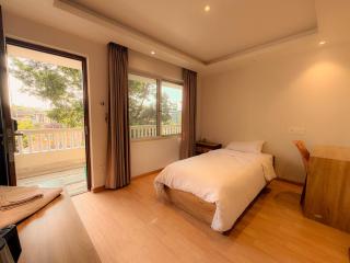 Tharlam Guest House - 4