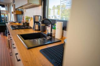 Adventurous Water House Emsel Woma - 8