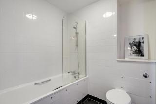 Stylish premium Islington flat, 2 minute walk to Angel tube! - 2