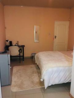 Malebeswa Hillside View - 0