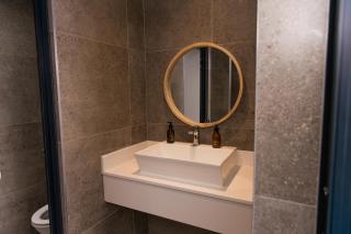 Waterfront Guest House - 6