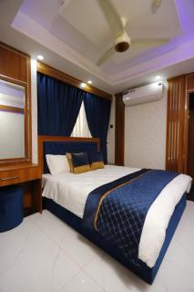 Qinwan Hotel & Suites - 7