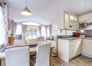 Calthwaite Hall Lodges - 7