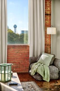 Luxury Magnolia Flat - Gym, Pool Access, Free Valet, Downtown - 1