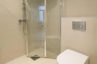 Modern Central 4 guestsComfortable Bed Sofa Bed - 1