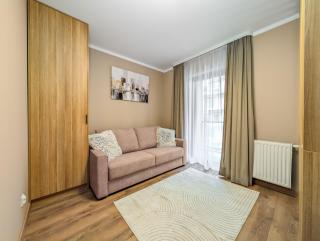 Reymonta Deluxe Apartment by BookingHost - 8