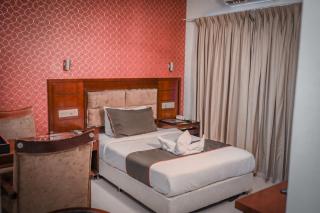 Apple valley inn - Chennai - 1