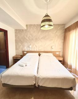 HS Altet Suites - Alicante Airport - 4