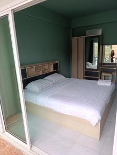 4 palms Prathanak - 3