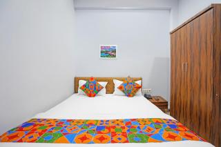 FabHotel Super Corridor - 4