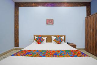 FabHotel Super Corridor - 6