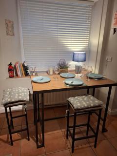 2 Courtyard Mews - 2