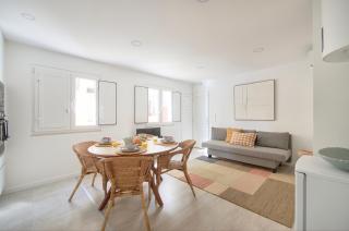 Beach & City Villa With AC, By TimeCooler - 9