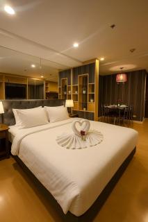 Modern Suite near BTS Nana Netflix Sky View - 8