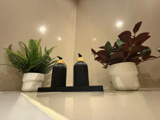 Modern Suite near BTS Nana Netflix Sky View - 2