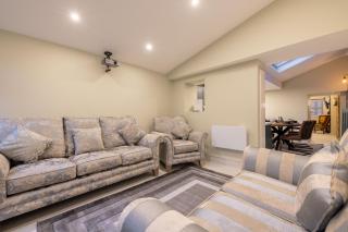 The Secret Garden, Donaghadee "The Hideaway" - 6