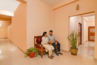 FabHotel Anxx - Near Railway Station & Raj Mahal Square - 7